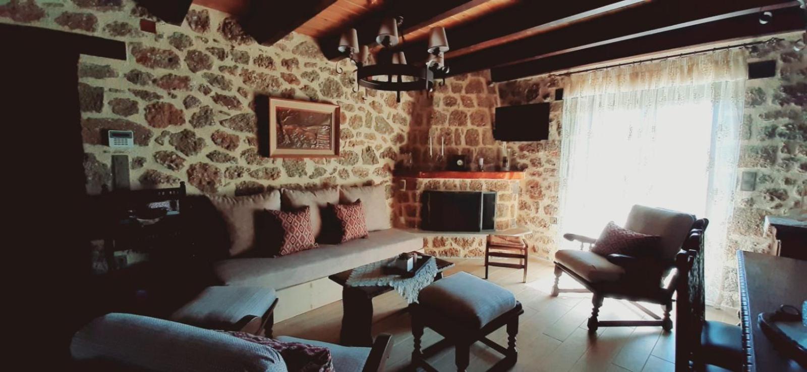 Νόστος Villa Ano Trikala Exterior foto